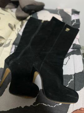 Botas de cano alto pretas