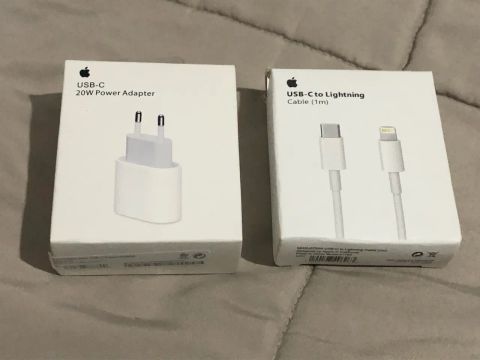 Carregador IPhone 20 W Power tipo C