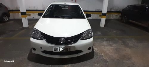 Toyota Etios Hatch x 1.3