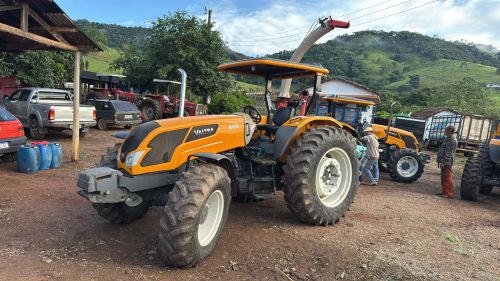 Trator A950 Tl 75 carreta 5toneladas