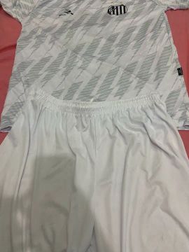 Conjunto com 19 padrões e meiões. 