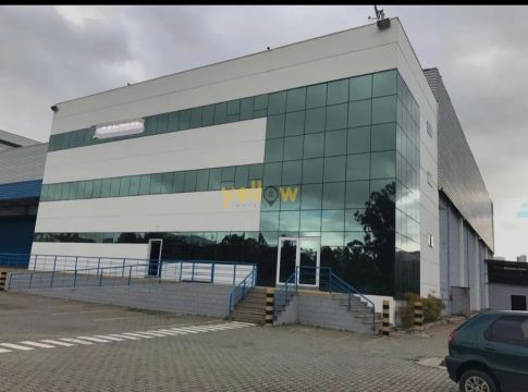 Locação de Galpão 5.000m² em Guarulhos - Área 10.000m² por R$175.000