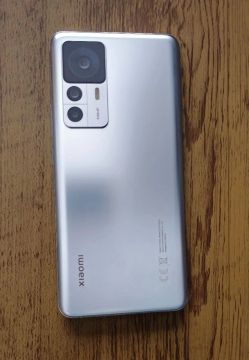 Celular Xiaomi 12T semi NOVO
