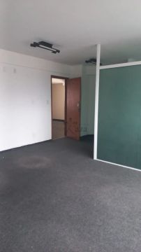 Oportunidade - Sala Comercial - Centro - Residencial Metropolitan - 44m².