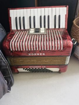Acordeon hohner 48 baixos
