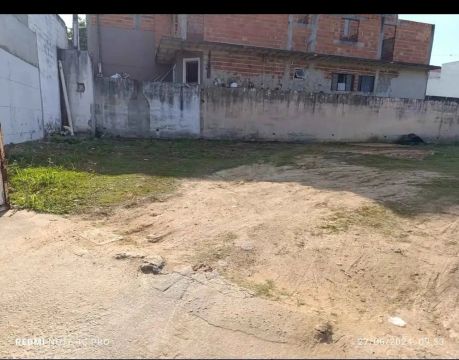 Terreno plano em ótima localização