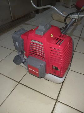 Roçadeira branco br 52 a