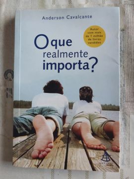 Livros usados variados