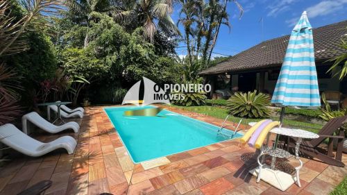 Casa fora de condomínio para temporada! Venha conferir!