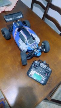 Automodelo Kyosho 1/8