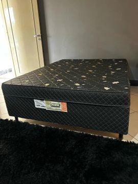 Cama casal nova R$1100