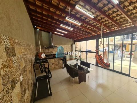 Casa plana com área gourmet completa