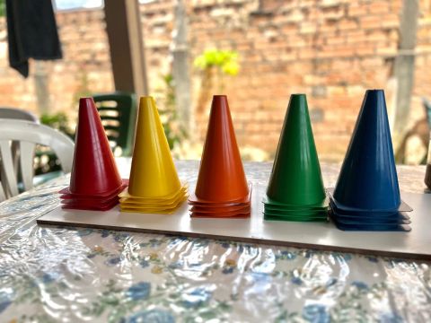Cone colorido pra esportes 