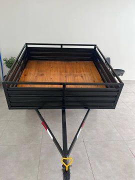 Carrocinha completa 