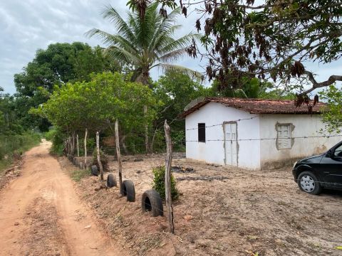 Vende-se sítio 