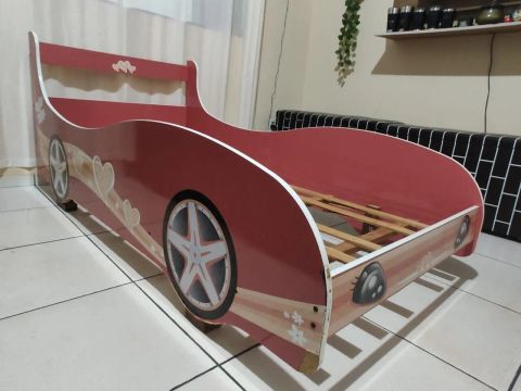Cama