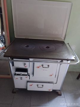 Fogão a lenha 
