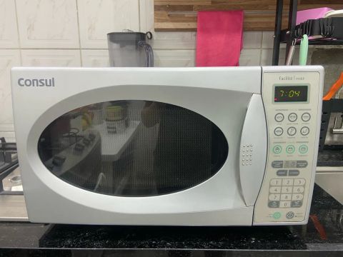 Microondas Consul 25L Seminovo