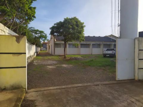 Vendo Indústria de Saneantes (Produtos Químicos P/Limpeza)