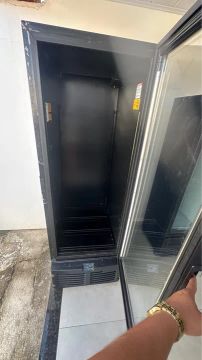 Freezer vertical 569 litros triplacão 220v zerado