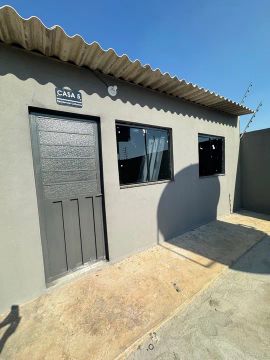 Alugo casa Residencial Fechado