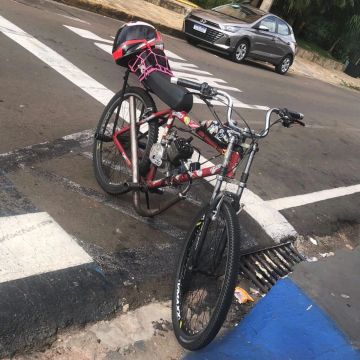 Vendo motorizada 80cc