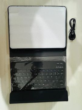 Case com Teclado Bluetooth para IPAD - Novo