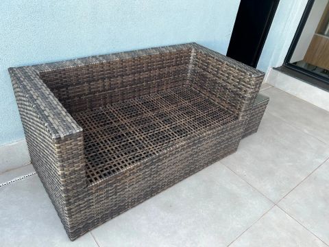 Sofá Fibra 2 Lugares mais mesa