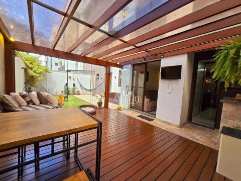 Apartamento Garden com 2 dorm 1 suíte à venda, por R$ 690.000 - Agua Verde - Curitiba/PR