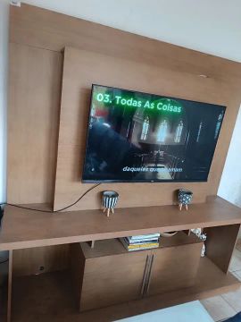 Rack para TV com Painel - Novo