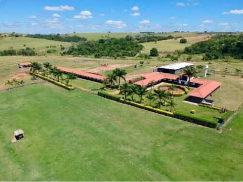 Haras com 3 dormitórios à venda, 1500400 m² por R$ 18.000.000,00 - Zona Rural - Fernão/SP