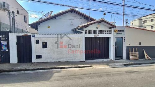 Venda de Casas / Padrão na cidade de Pouso Alegre