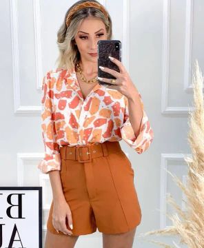 Camisa G Laranja com detalhes
