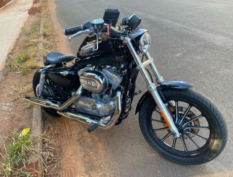 Harley Davidson 883