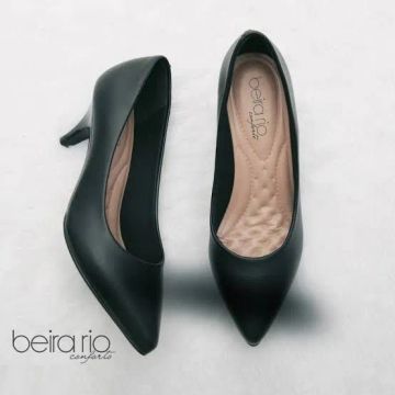 Scarpin de Salto Feminino Preto Beira Rio