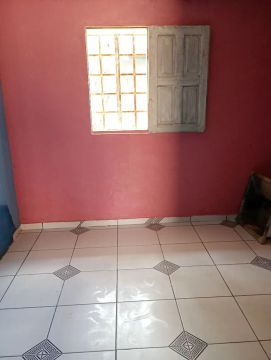 Aluga-se Apartamento 
