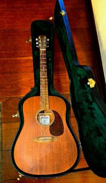Violão Martin D15 em Ótimo Estado. Zerado. Com case e tags.Baixei para vender rápido.