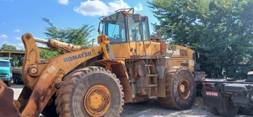 Pá carregadeira komatsu WA 500 ano 2010