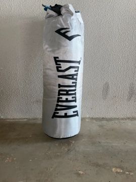 Saco de Pancada Everlast
