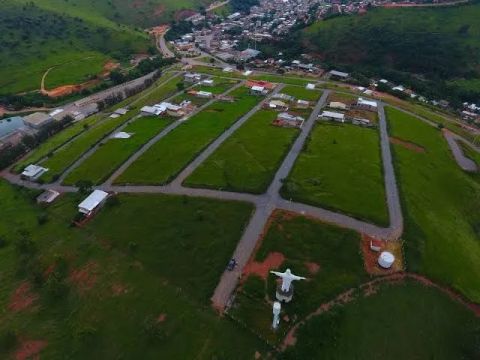 Venda de lote Iapu/MG