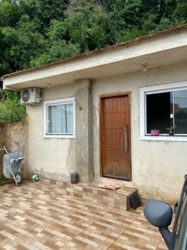 Alugo Casa 2 quartos Incluso Água e Energia