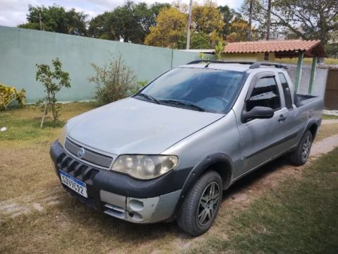 FIAT STRADA 2005 Usados e Novos