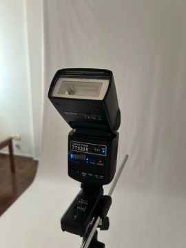 Flash Godox TT520ii + Rádio disparador