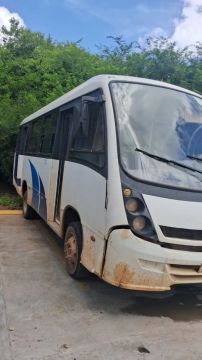 Vendo esse microônibus 2007