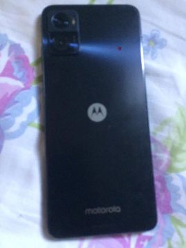 Vendo moto E 22 todo bom interessado chama no chatel