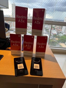 Smartphone Redmi A3x Novo aberto, aparelho lacrado