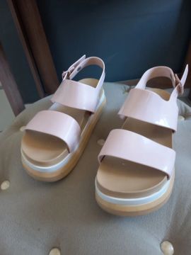 Sandálias plataforma rosa Melissa original
