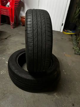 Par de pneus continental 195/55 R16 de barbada