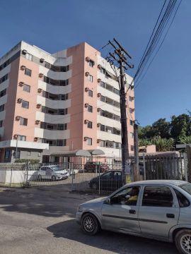ALUGO APARTAMENTO 2/4 - RECREIO IPITANGA