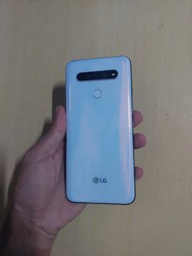 Lg k61 128gb novinho só 380$ esse e o menor valor